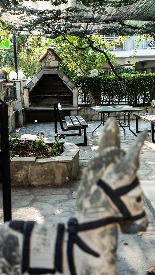 Mira Luxury Apartments باراليا ديونيسيو