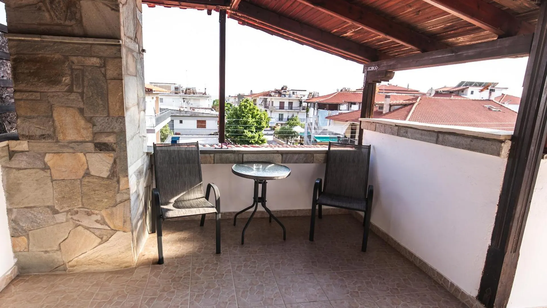 Mira Luxury Apartments باراليا ديونيسيو اليونان